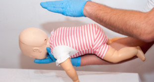 Heimlich Manöver bei Babys und Kleinkindern