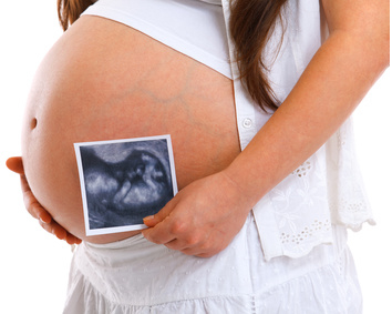 Magersucht Gefahren ungeborenes Baby
